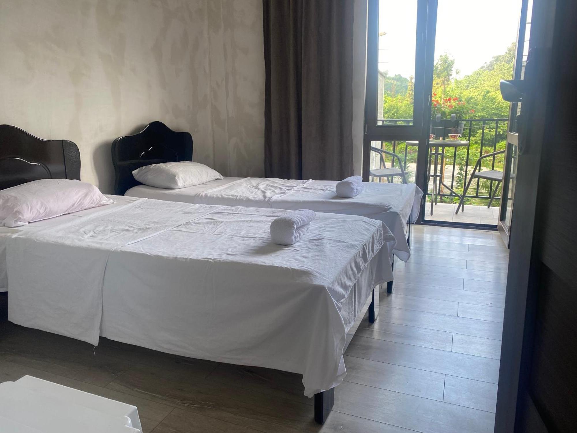 Family Hotel Our House تسيكهيسدزيري المظهر الخارجي الصورة